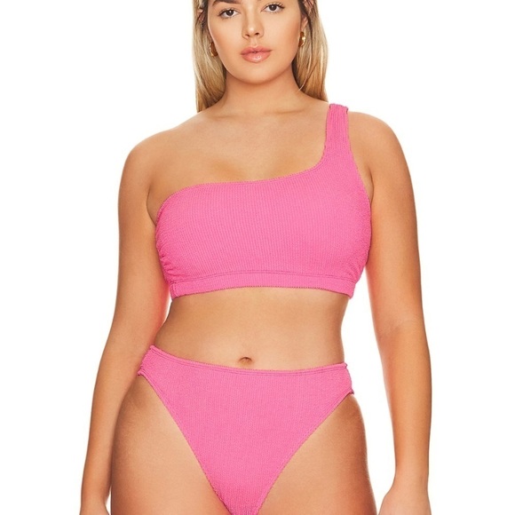 Good American Always Fits Bright Pink Swim Top Size 3/4 - Picture 1 of 4